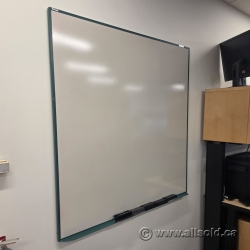 48" x 48" Magnetic Whiteboard w/ Green Frame, Ful Tray